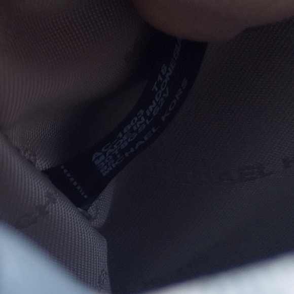 Michael Kors Navy Blue Color Block Logo Sloan Medium Top Handle Satchel - Picture 16 of 16